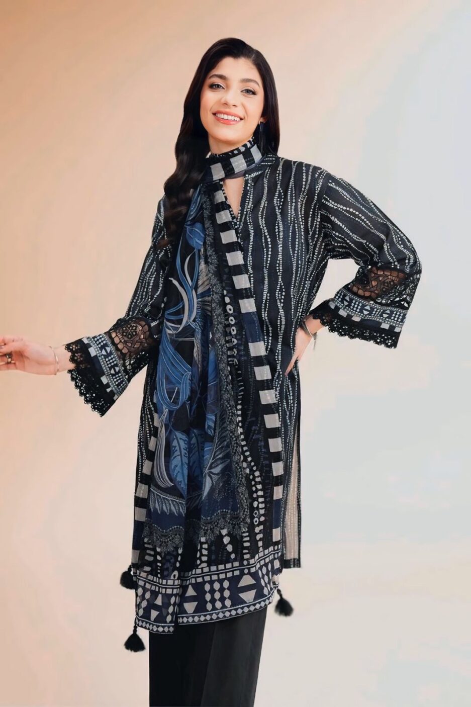 PRINTED LAWN 2-PIECE SUIT