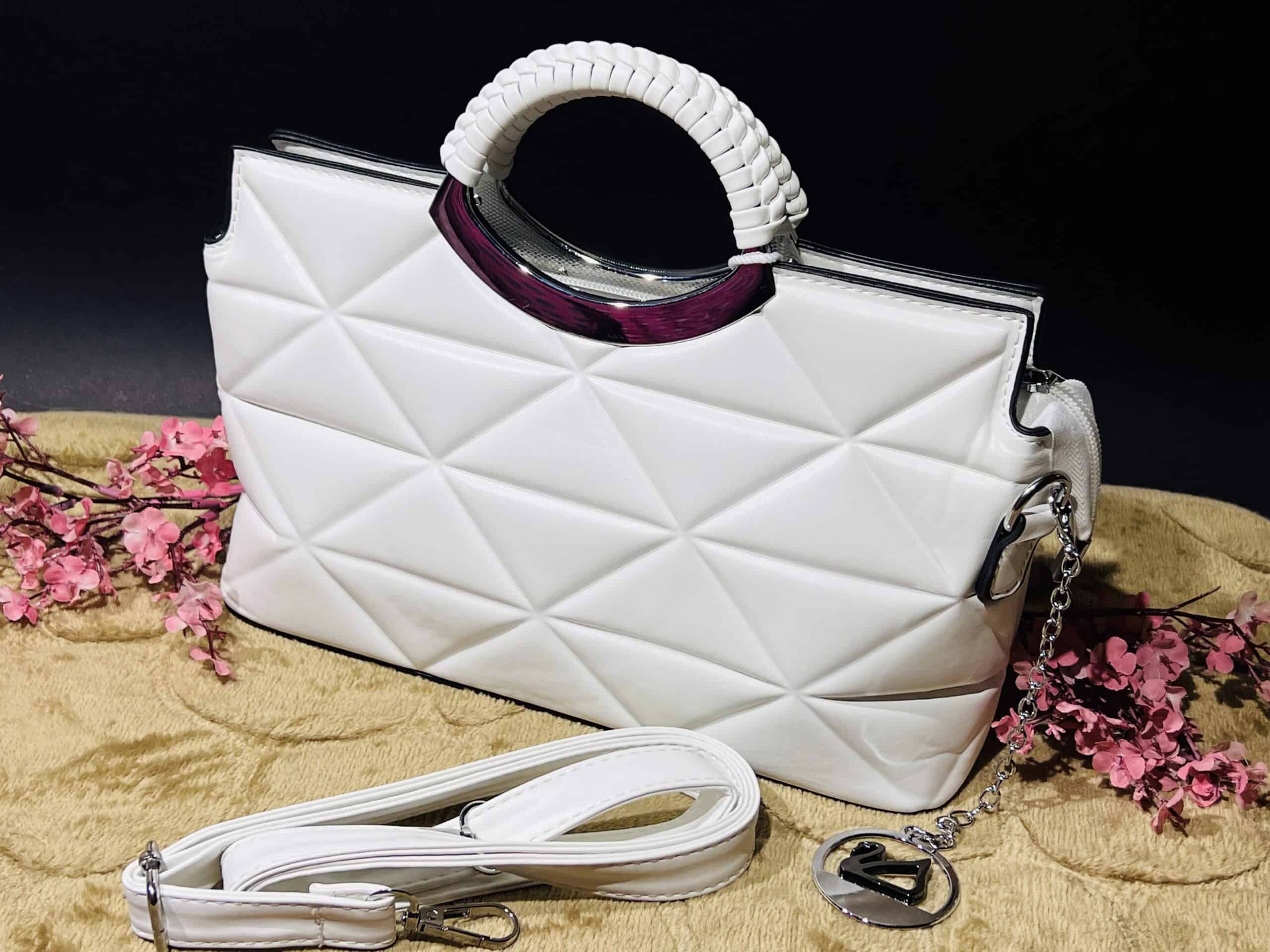 WHITE-HANDBAG White-Quilted-Handbag