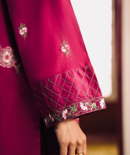 EMBROIDERED CAMBRIC SHIRT