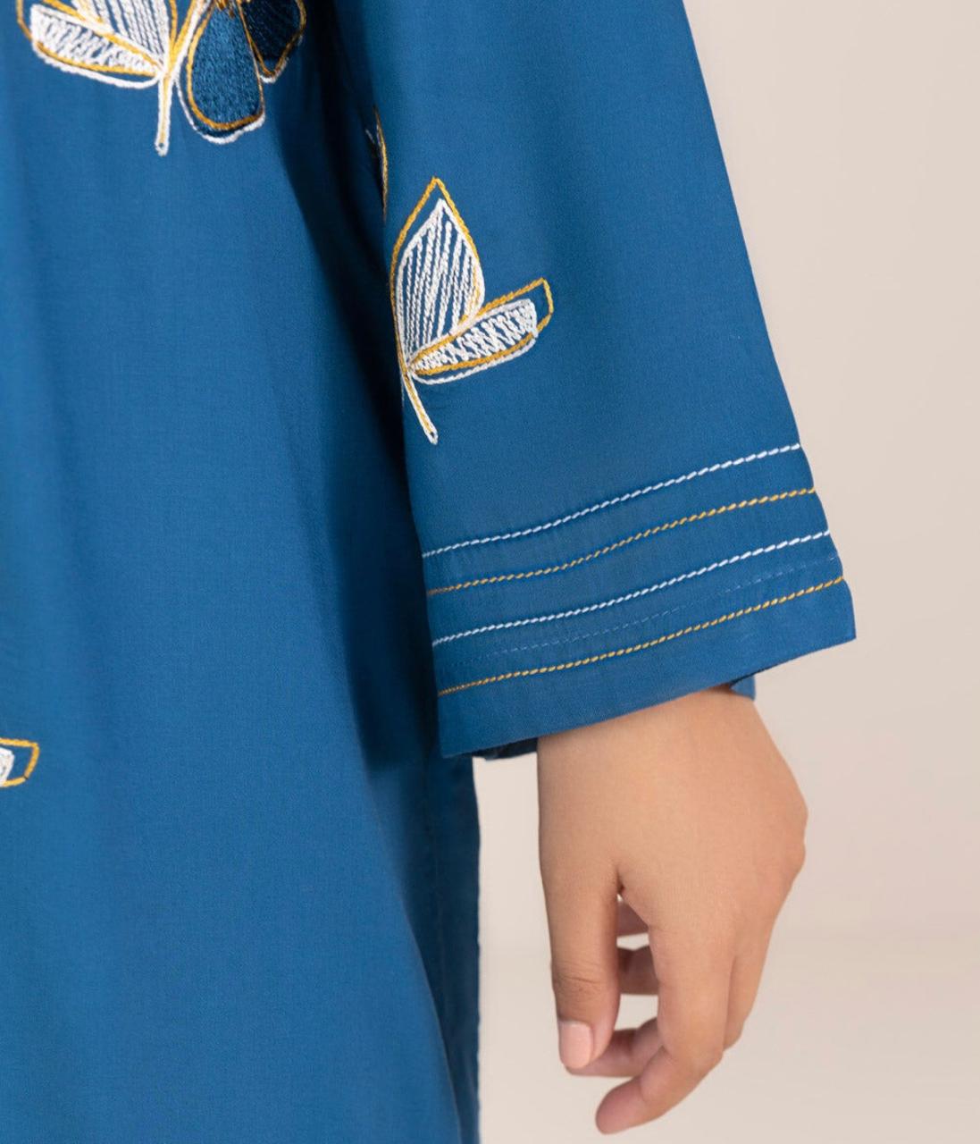 SAPPHIRE-EMBROIDERED-LINEN-SHIRT (9)