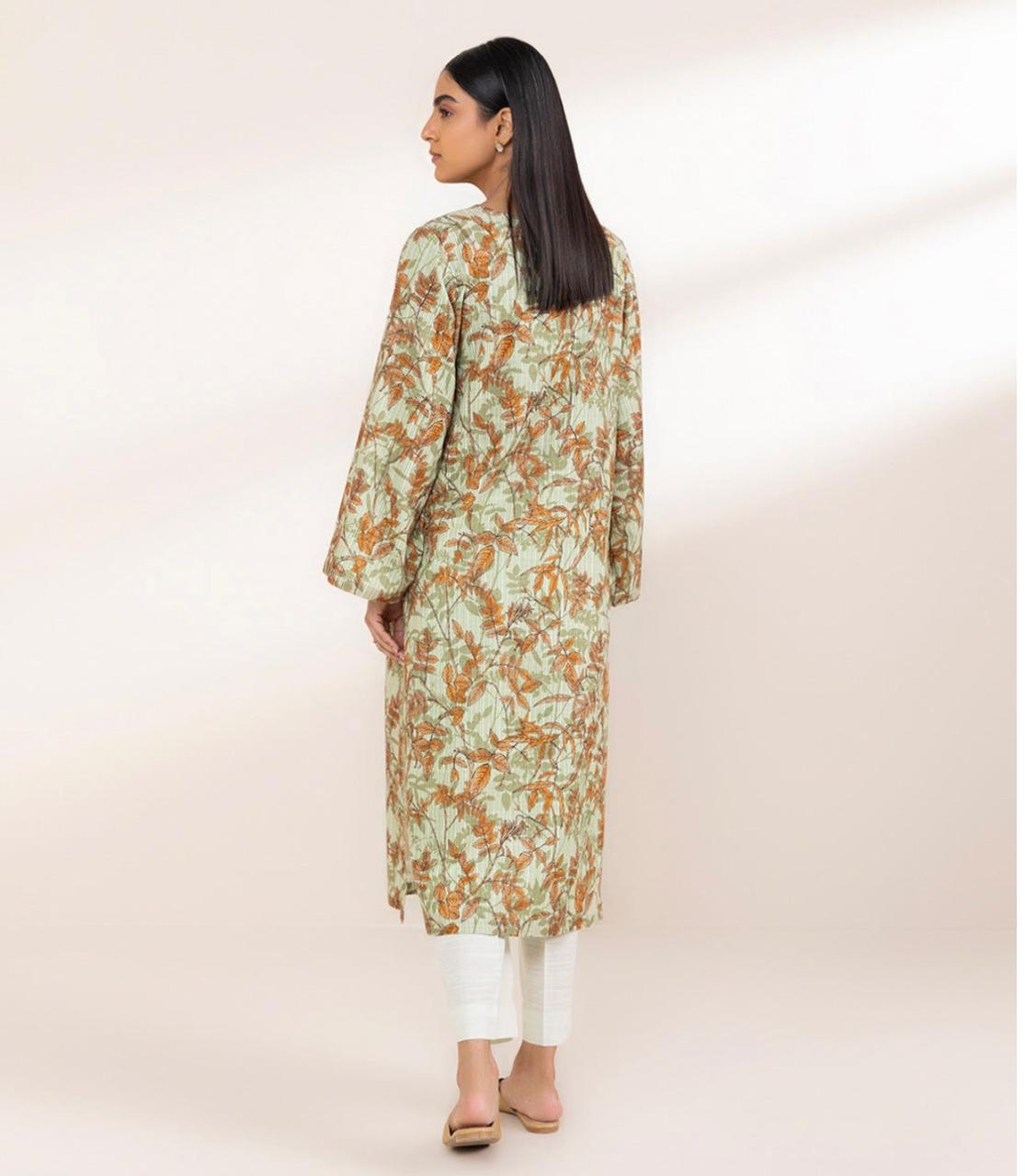 SAPPHIRE-PRINTED-KHADDAR-SHIRT (4)