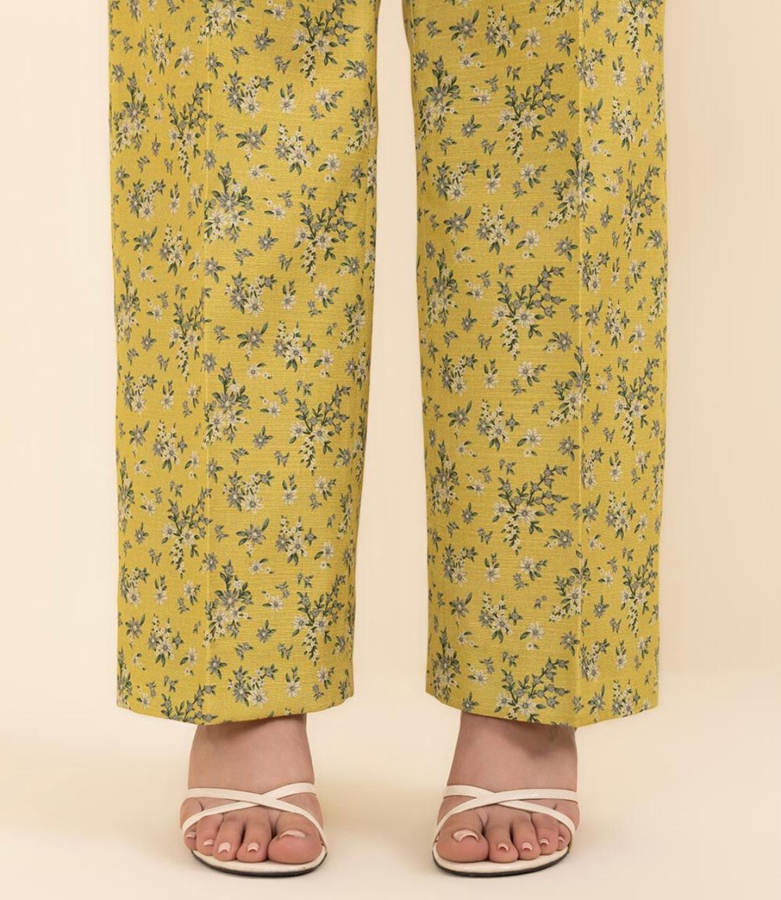 SAPPPHIRE-EMBROIDERRED-KHADDAR-3-PIECE-SUIT (21)