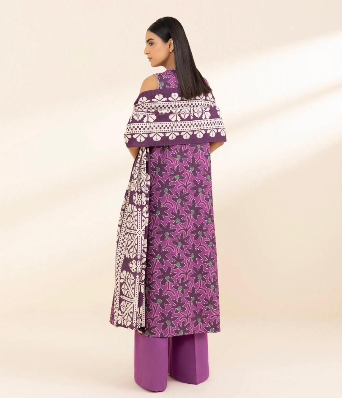 SAPPPHIRE-PRINTED-KHADDAR-2-PIECE-SUIT (9)